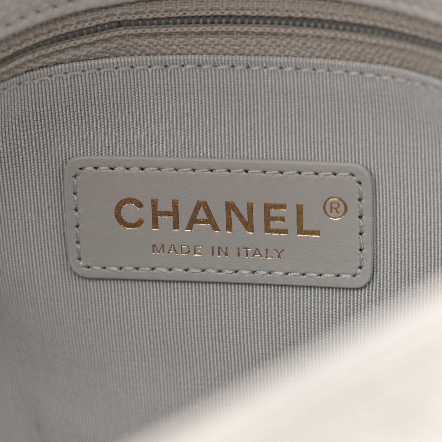 Caviar Quilted Small City Walk Flap Light Grey