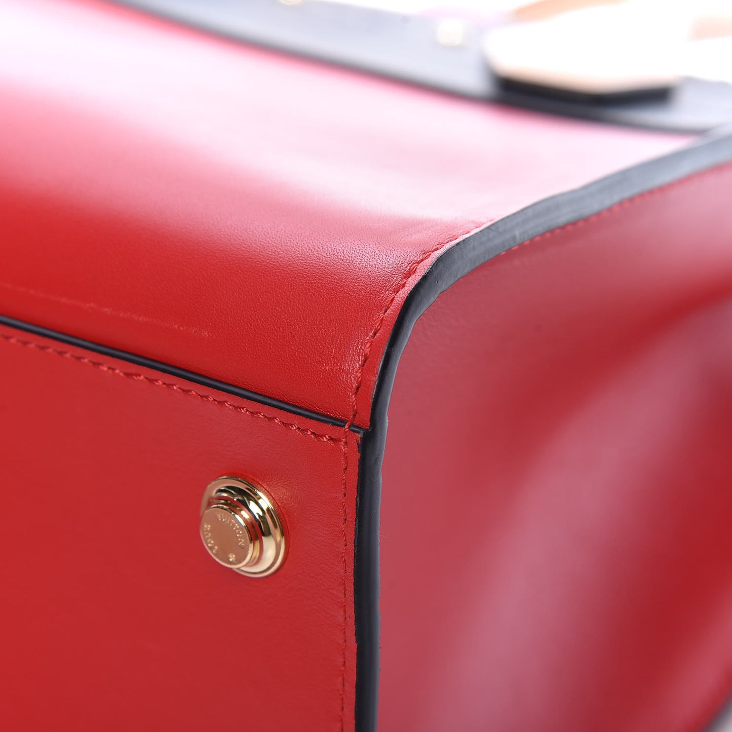 Calfskin City Steamer MM Rouge Black