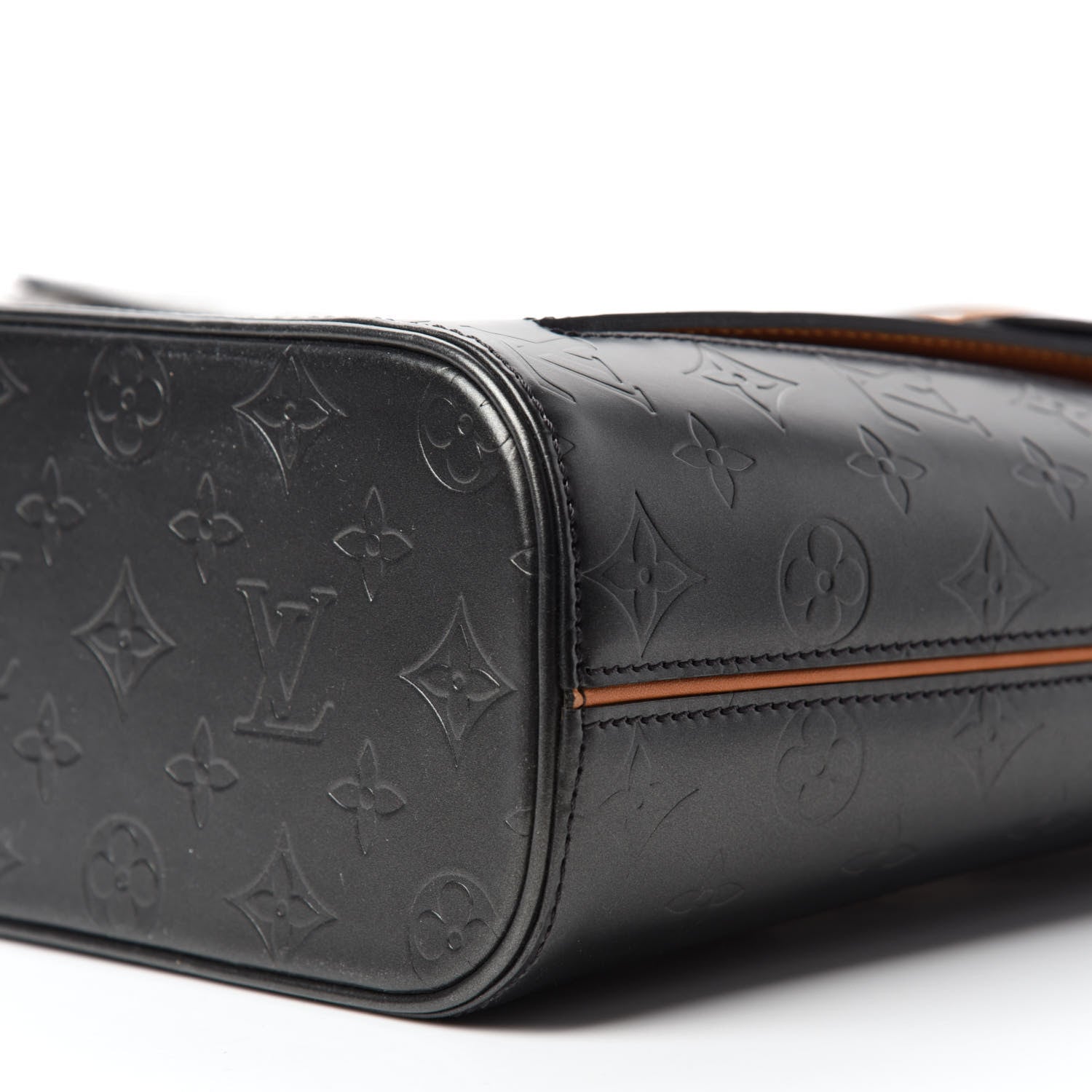 Louis Vuitton Mat Monogram Willwood Black 7 of 9