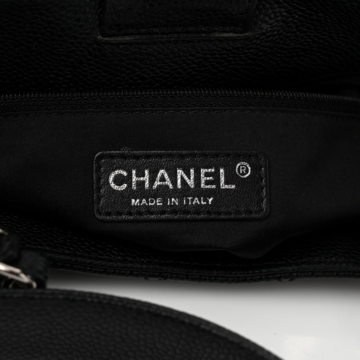 Caviar Quilted Vertical Grand Shopping Tote GST Black