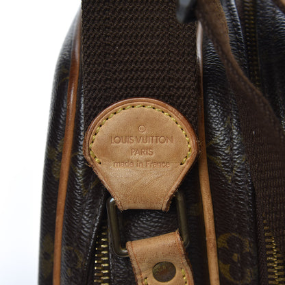 Louis Vuitton Monogram Reporter PM 7 of 23