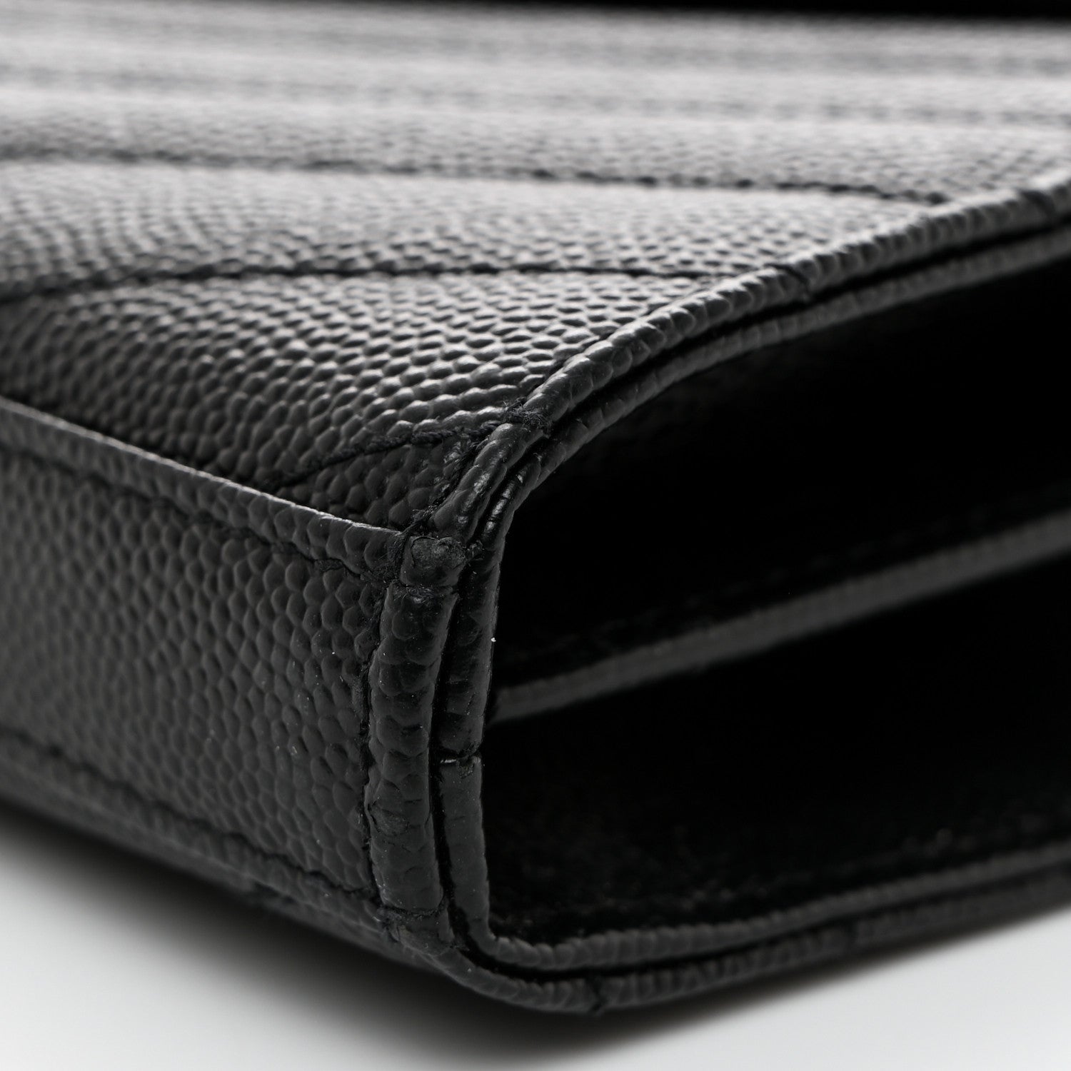 Saint Laurent Grain De Poudre Matelasse Chevron Monogram Monochrome Chain Wallet Black 10 of 10