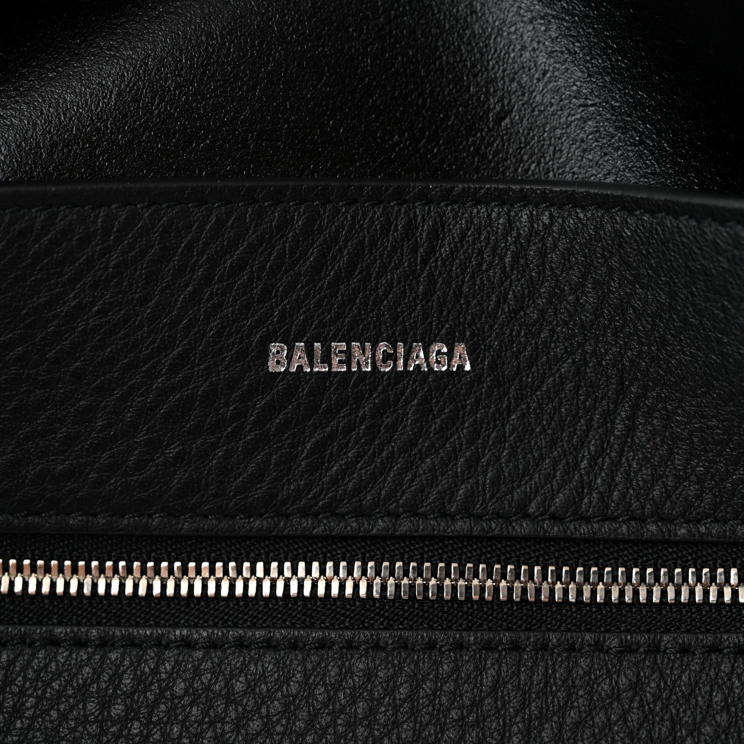 Balenciaga Calfskin Small Everyday Tote Black 6 of 10