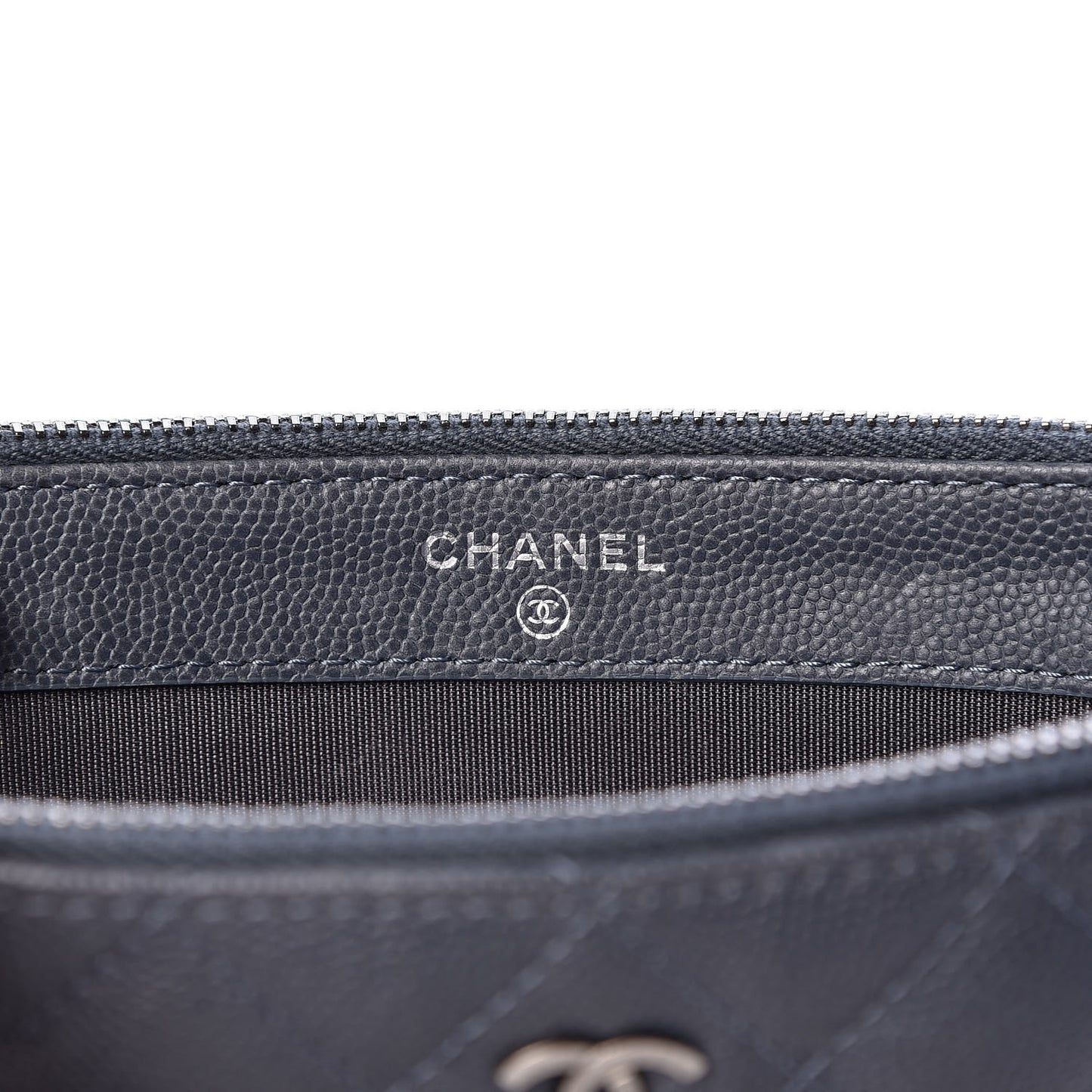 Caviar Quilted Small Clutch With Chain Grey