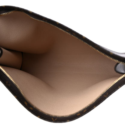 Louis Vuitton Monogram Toiletry Pouch 26 5 of 10