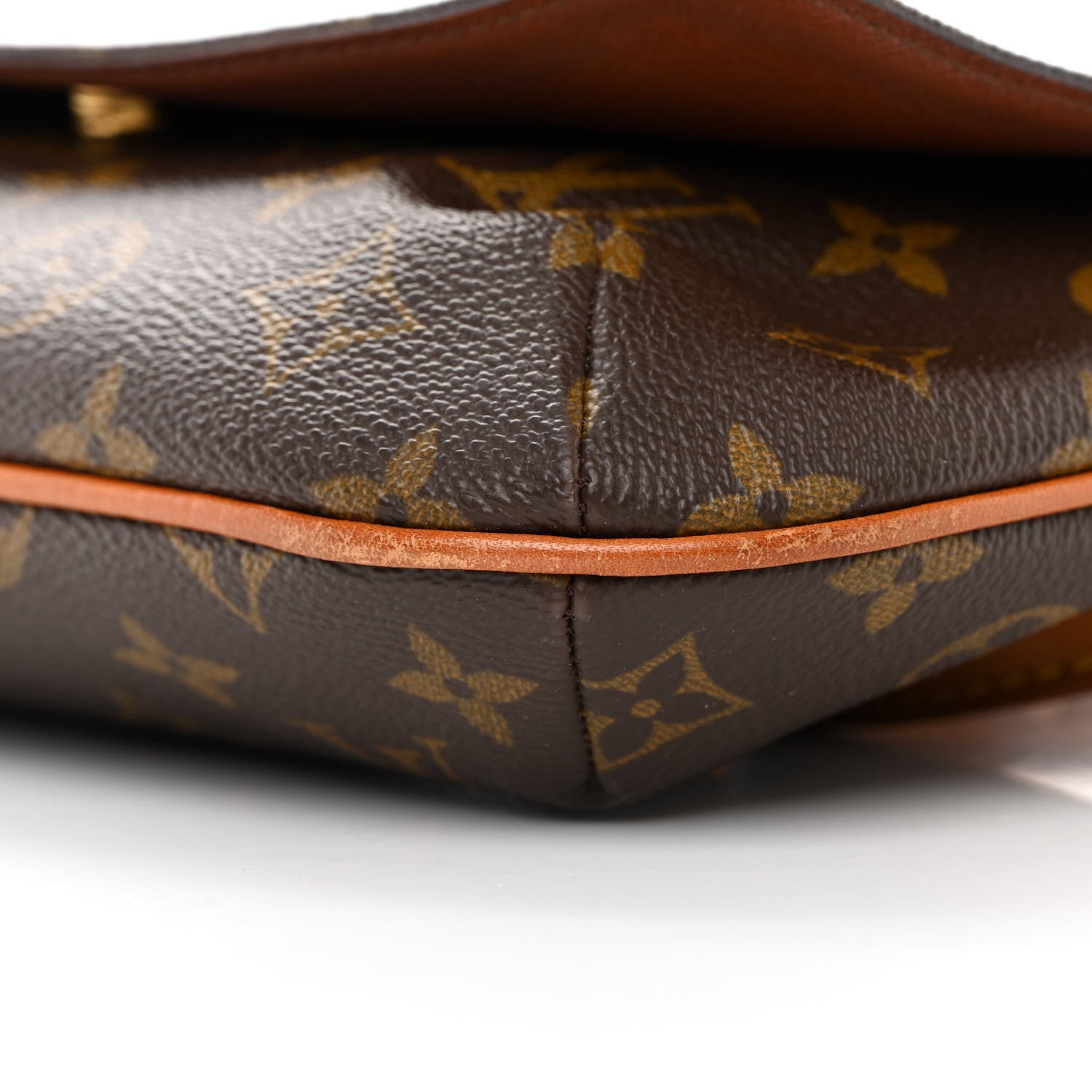 Louis Vuitton Monogram Musette Tango 9 of 16