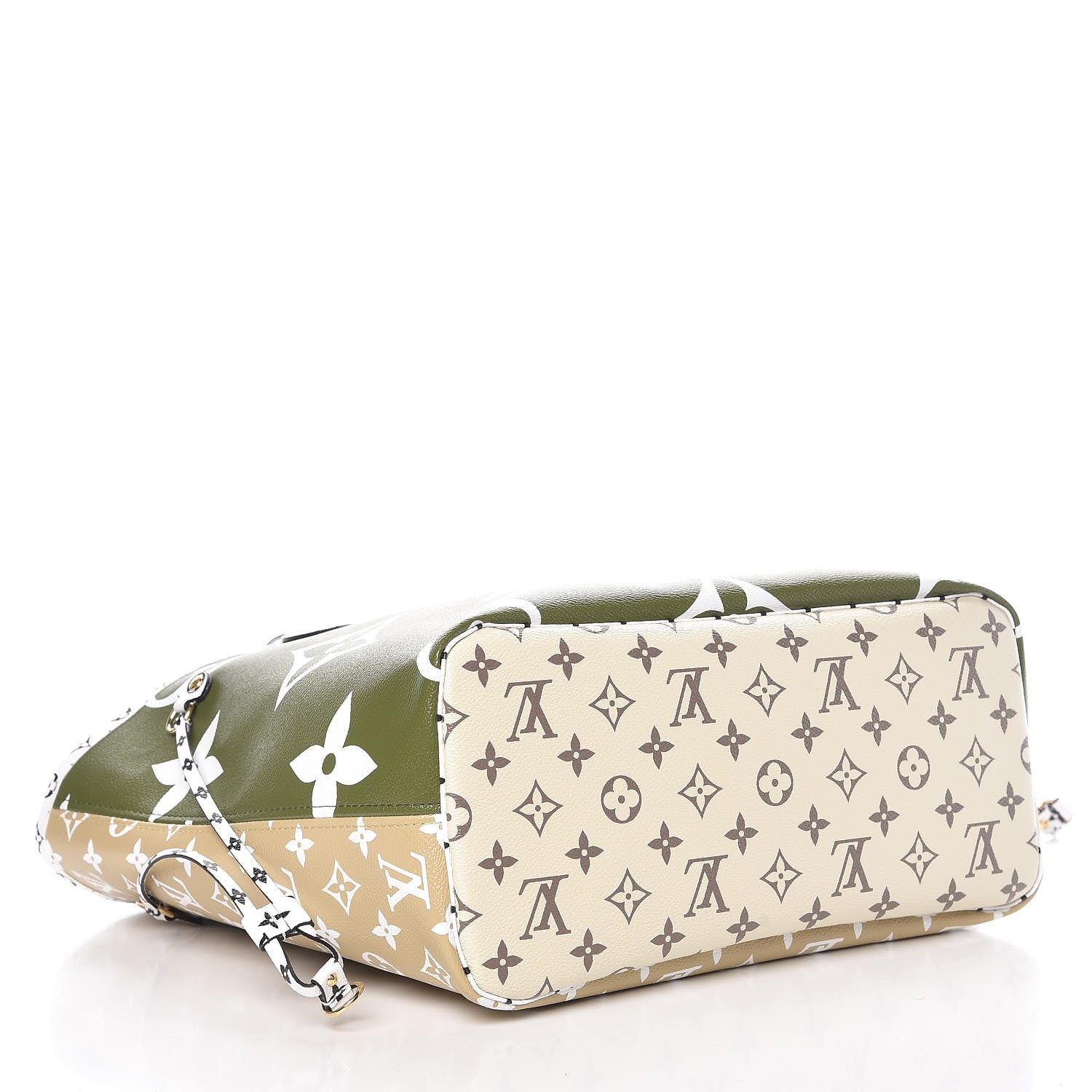 Louis Vuitton Monogram Giant Neverfull MM Kaki 5 of 11