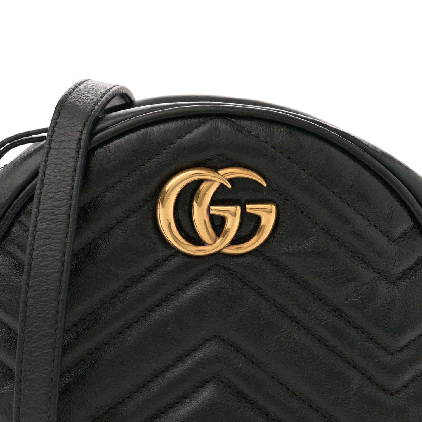 Azalea Calfskin Matelasse Heart Mini GG Marmont Round Shoulder Bag Black