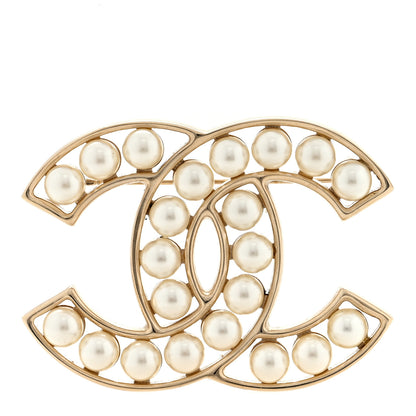 Chanel Pearl CC Brooch Light Gold 1 of 3
