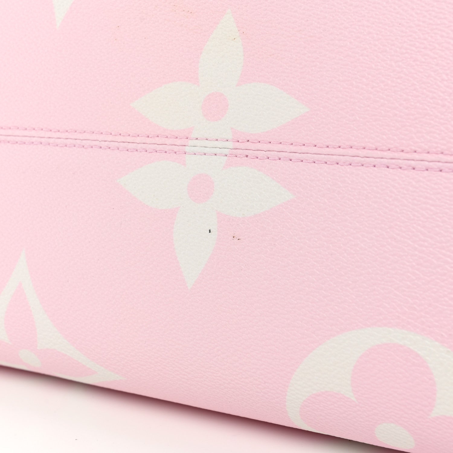 Louis Vuitton Monogram Escale Onthego GM Pastel 10 of 11
