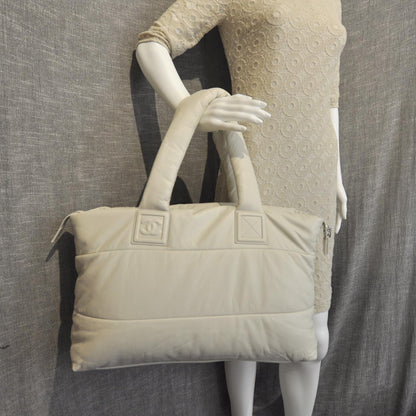 Chanel Lambskin COCO Cocoon Medium Zipped Tote Ivory 2 of 8