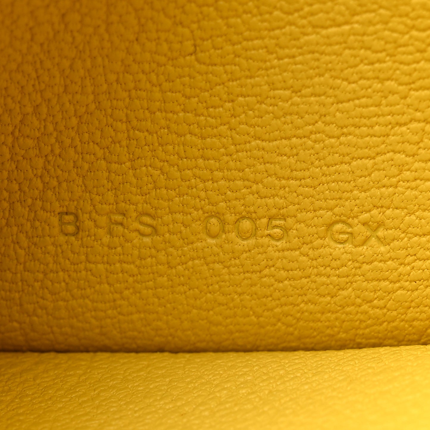 Evercolor Sellier Card Holder Jaune Ambre