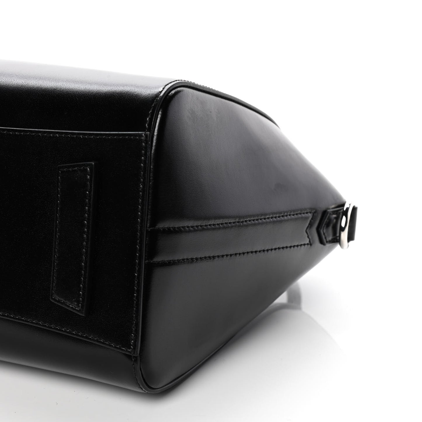 Shiny Lord Calfskin Small Antigona Black