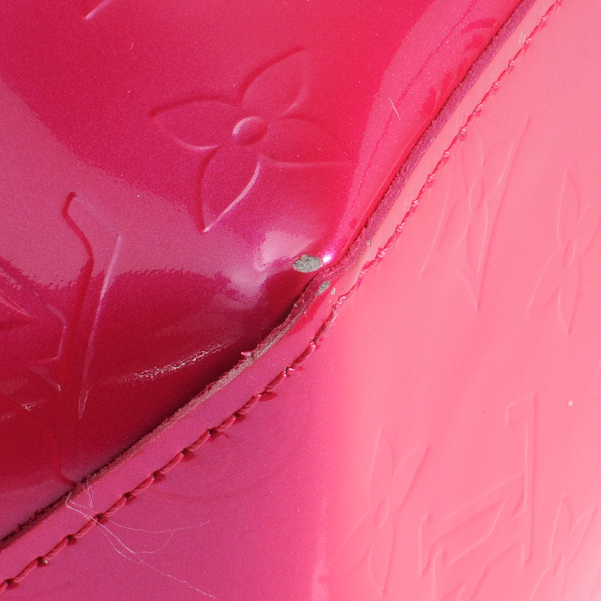 Balenciaga LOUIS VUITTON Vernis Reade PM Fuchsia 8 of 8