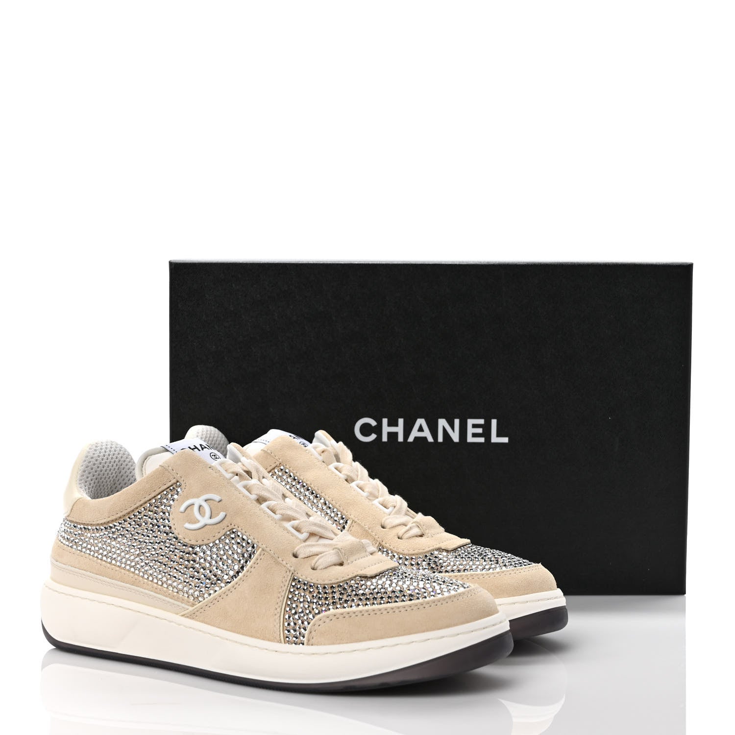 Chanel Calfskin Suede Crystal Womens CC Sneakers 38.5 White 10 of 10