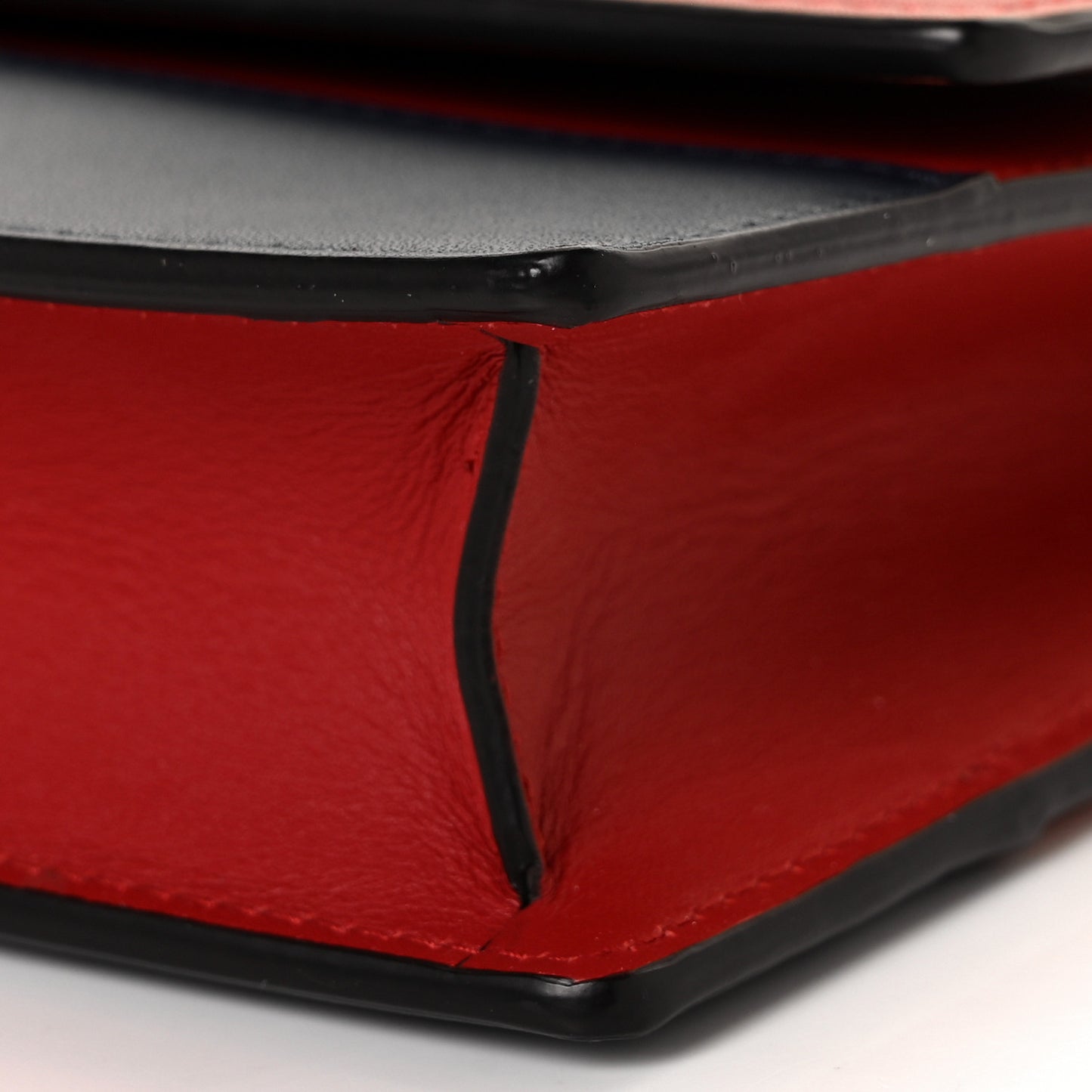 Calfskin Queen Margaret Chain Wallet Blue Agata Hibiscus Red Mystic White
