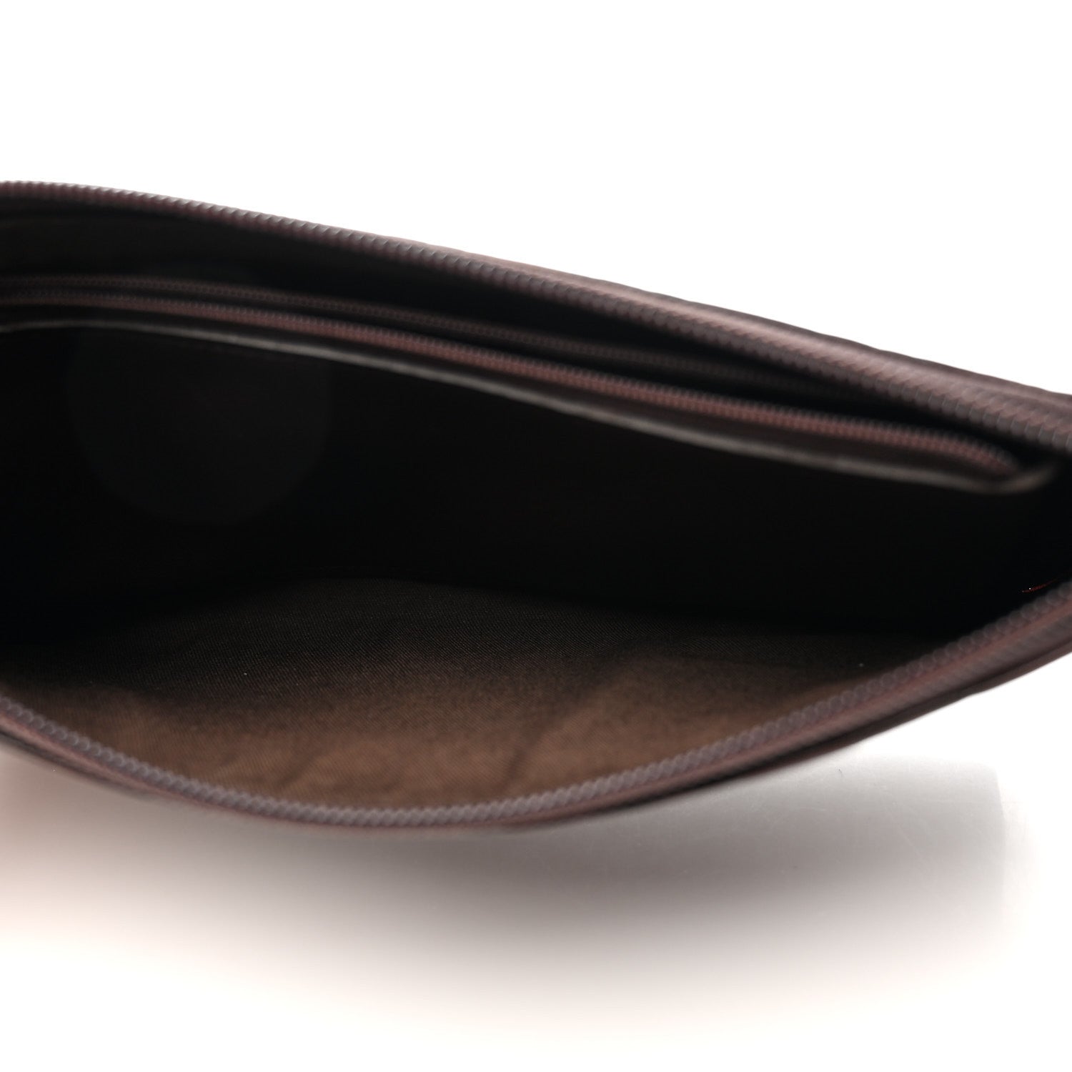 Gucci Guccissima Vitello Tender Pouch Testa di Moro 15 of 20