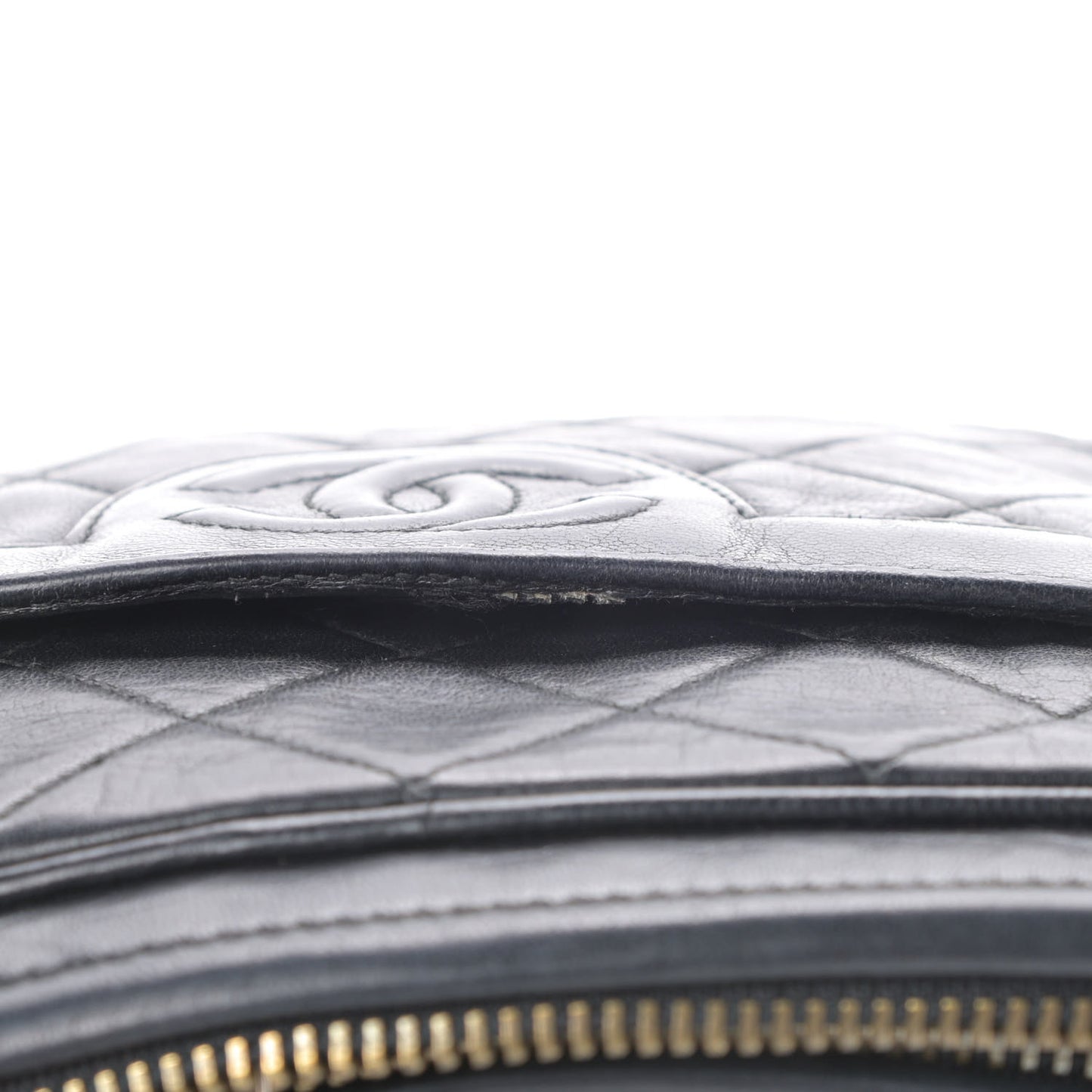 Lambskin Quilted CC Tassel Camera Case Black