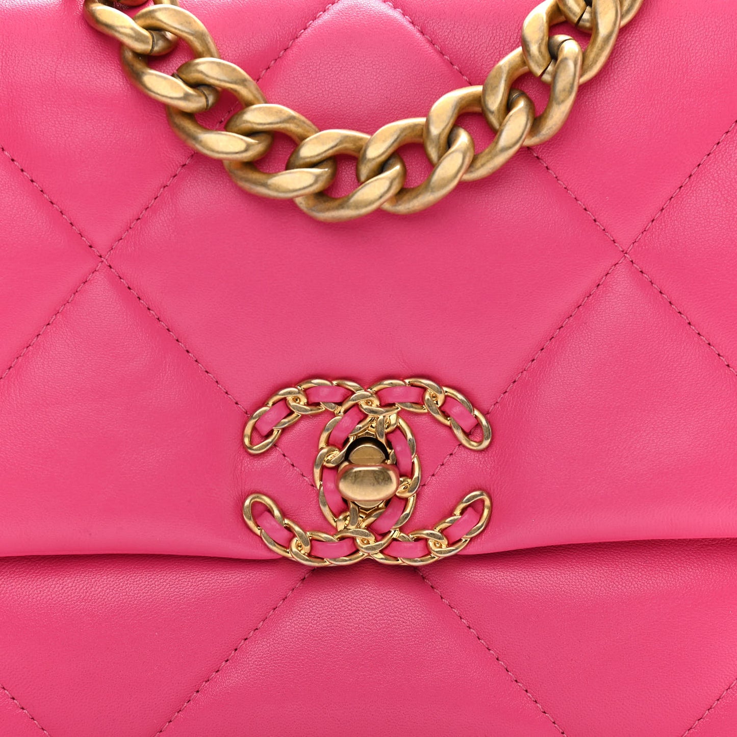 Lambskin Quilted Medium Chanel 19 Flap Pink