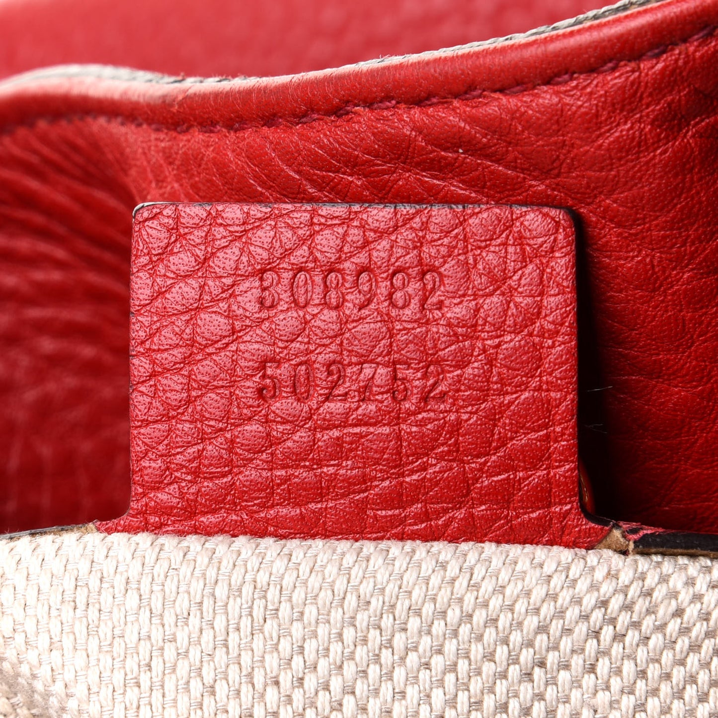 Pebbled Calfskin Medium Soho Chain Shoulder Bag Tabasco Red