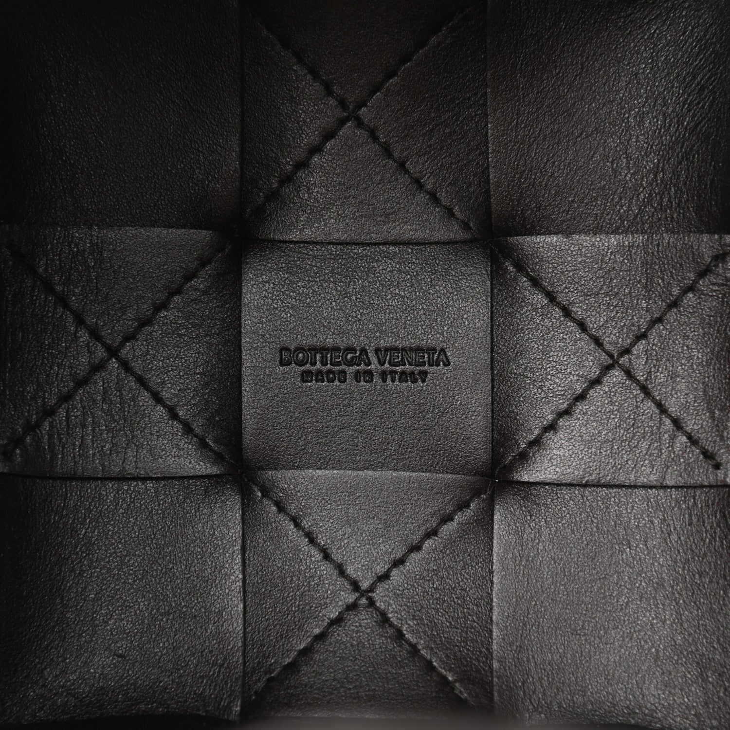Bottega Veneta Nappa Maxi Intrecciato Cassette Bucket Bag Ebano 6 of 9