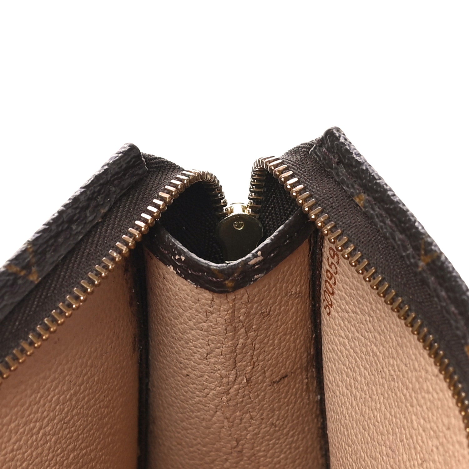 Louis Vuitton Monogram Toiletry Pouch 15 14 of 19