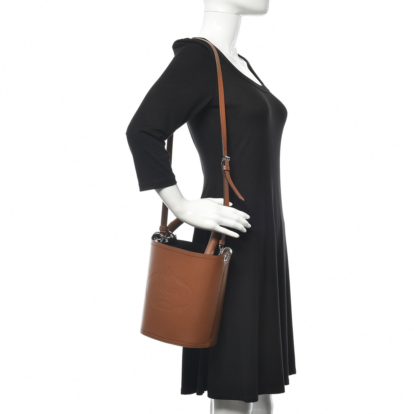 City Calfskin Tambour Bucket Bag Cognac Black