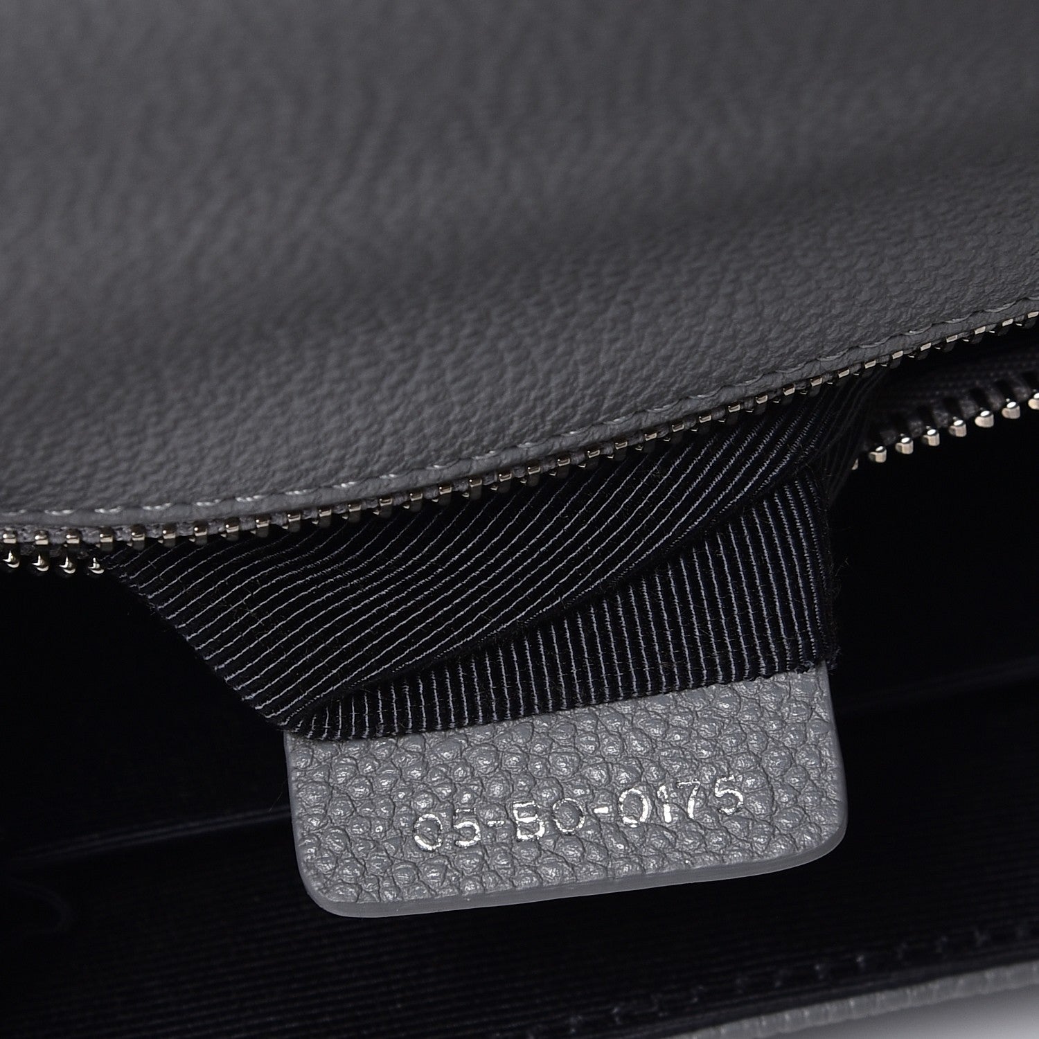 Christian Dior Grained Calfskin Medium Diorama Flap Bag Gris 7 of 8