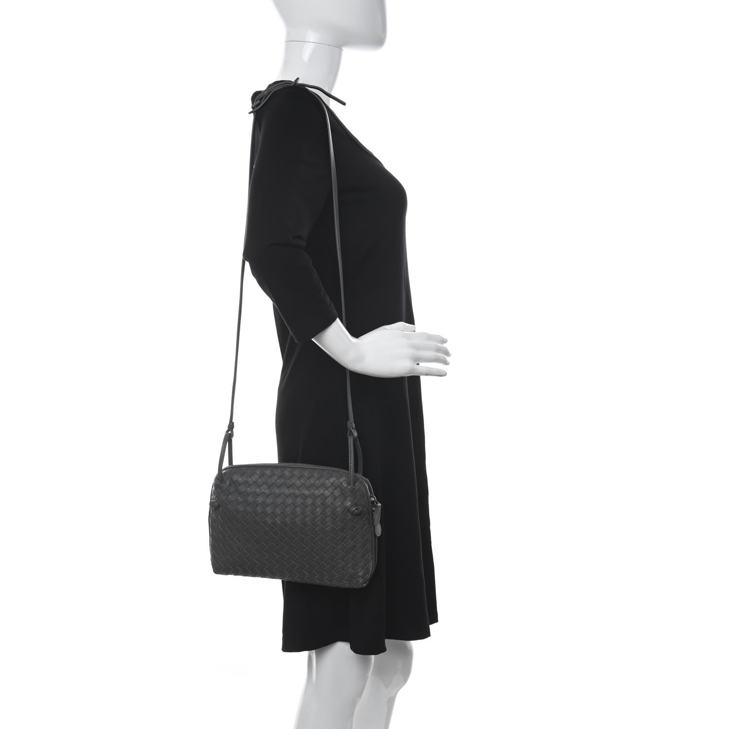 Bottega Veneta Nappa Intrecciato Nodini Crossbody Messenger Light Grey 2 of 11