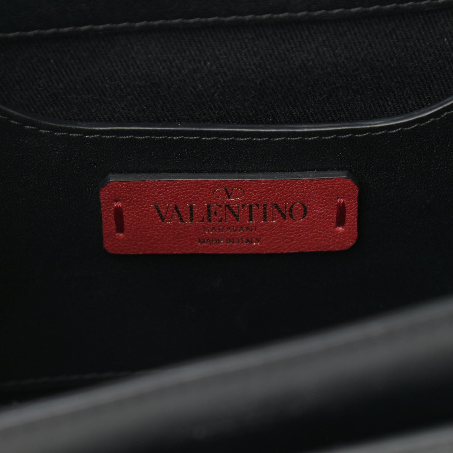 Valentino Garavani Vitello Monochrome Rockstud Flip Lock Bag Black 6 of 15