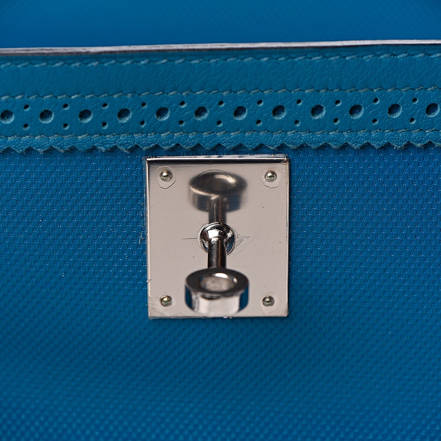 Swift Grain d'H Ghillies Kelly 35 Bleu Izmir