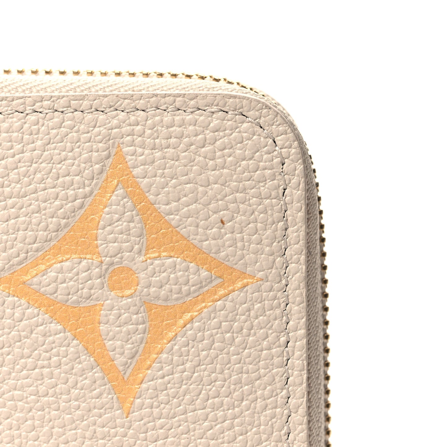 LOUIS VUITTON Empreinte Monogram Giant By The Pool Zippy Wallet Cream Saffron