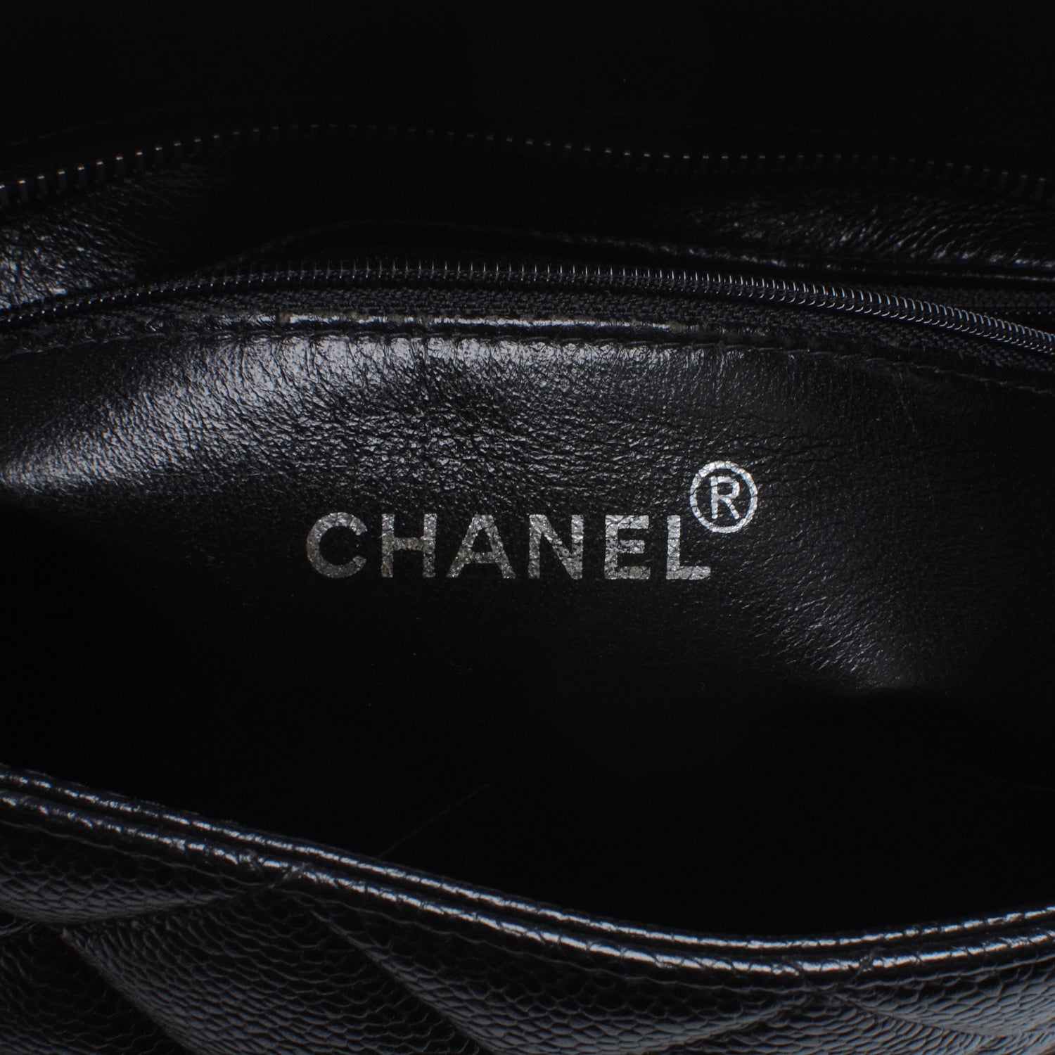 Chanel Caviar Medallion Tote Black 5 of 8