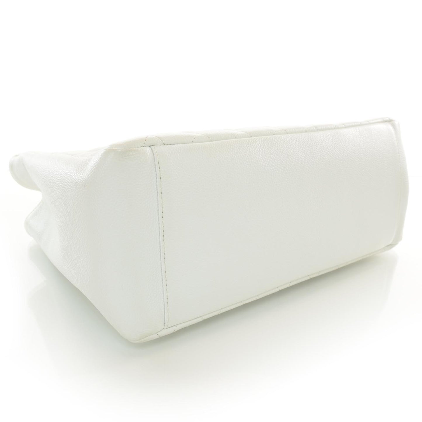 Caviar Grand Shopping Tote GST White