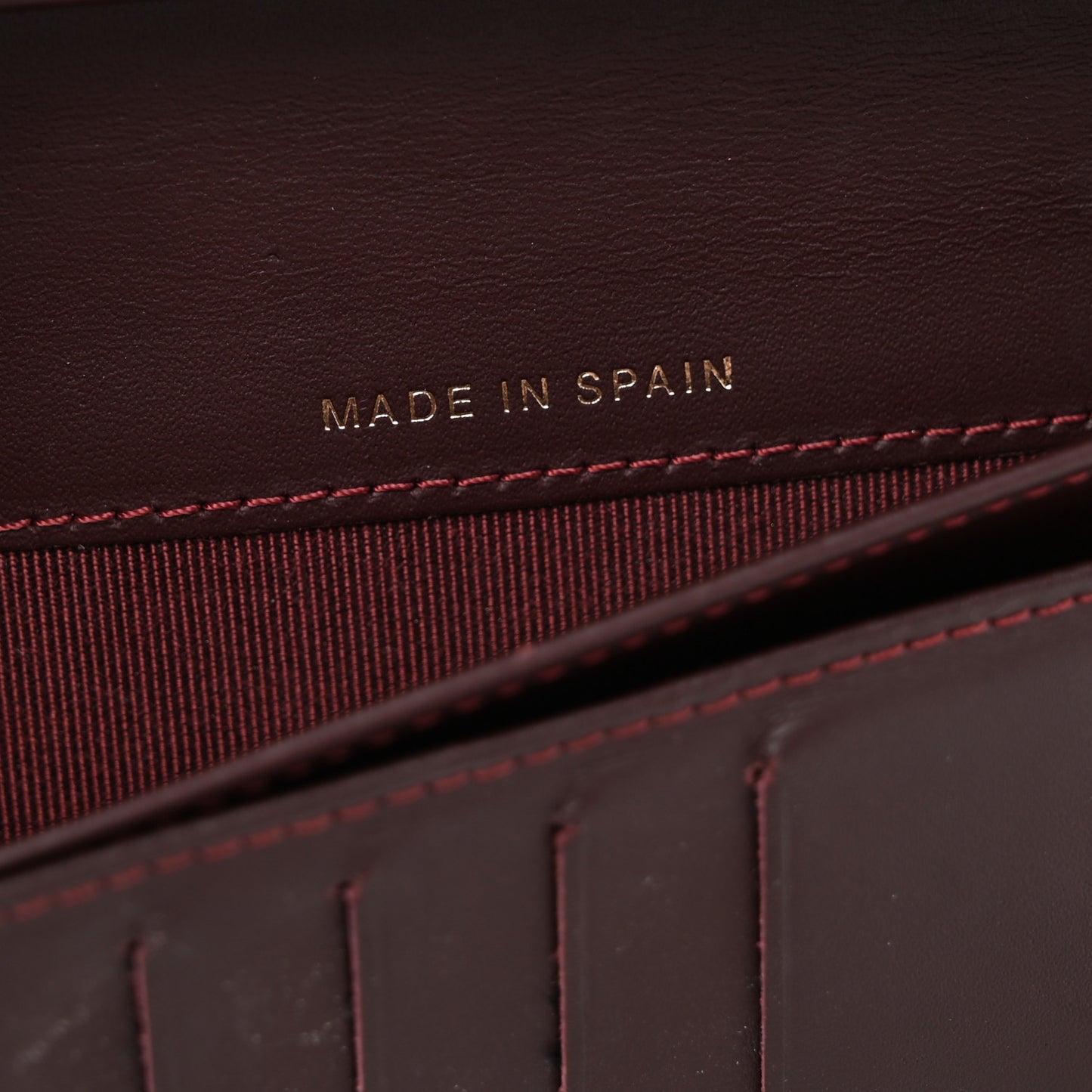 Caviar Quilted Yen Wallet Black