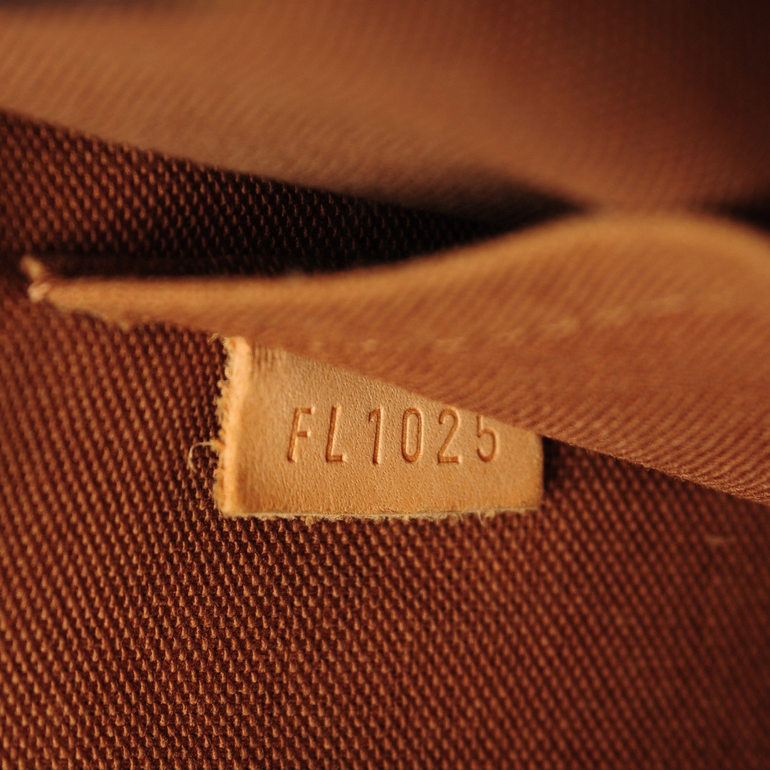 Louis Vuitton Monogram Popincourt Haut 7 of 7