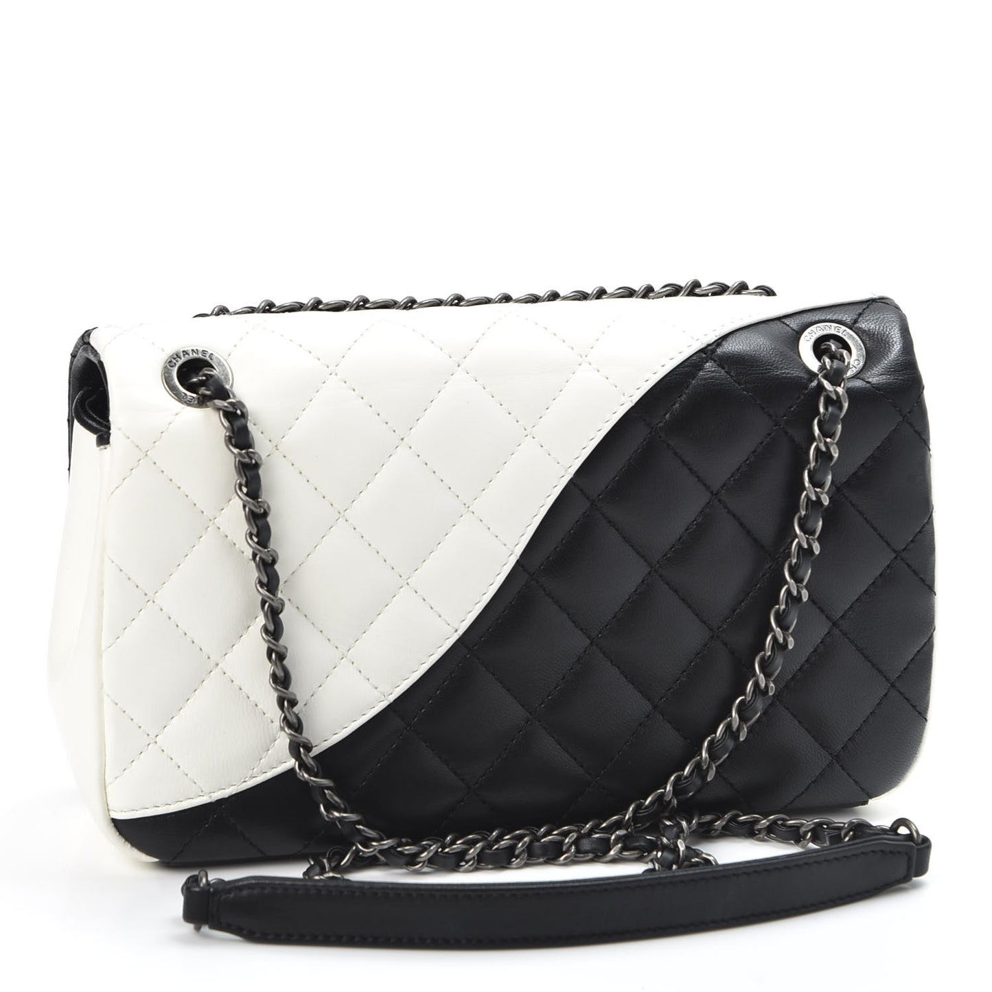 Lambskin Quilted Yin Yang Shoulder Bag Ivory Black