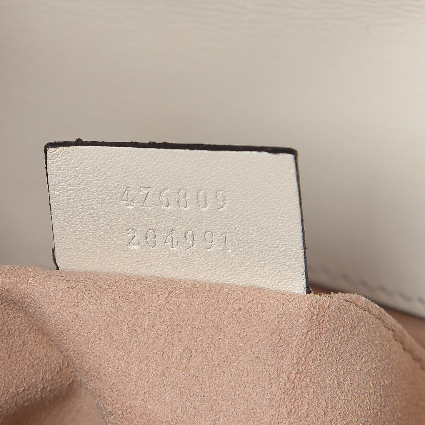 Calfskin Matelasse Pearly GG Marmont Chain Belt Bag Mystic White