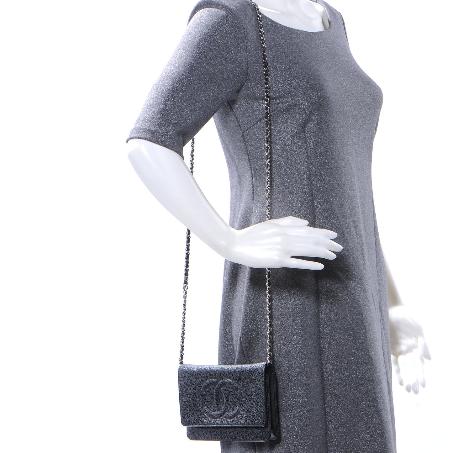 Caviar CC Wallet on Chain Black