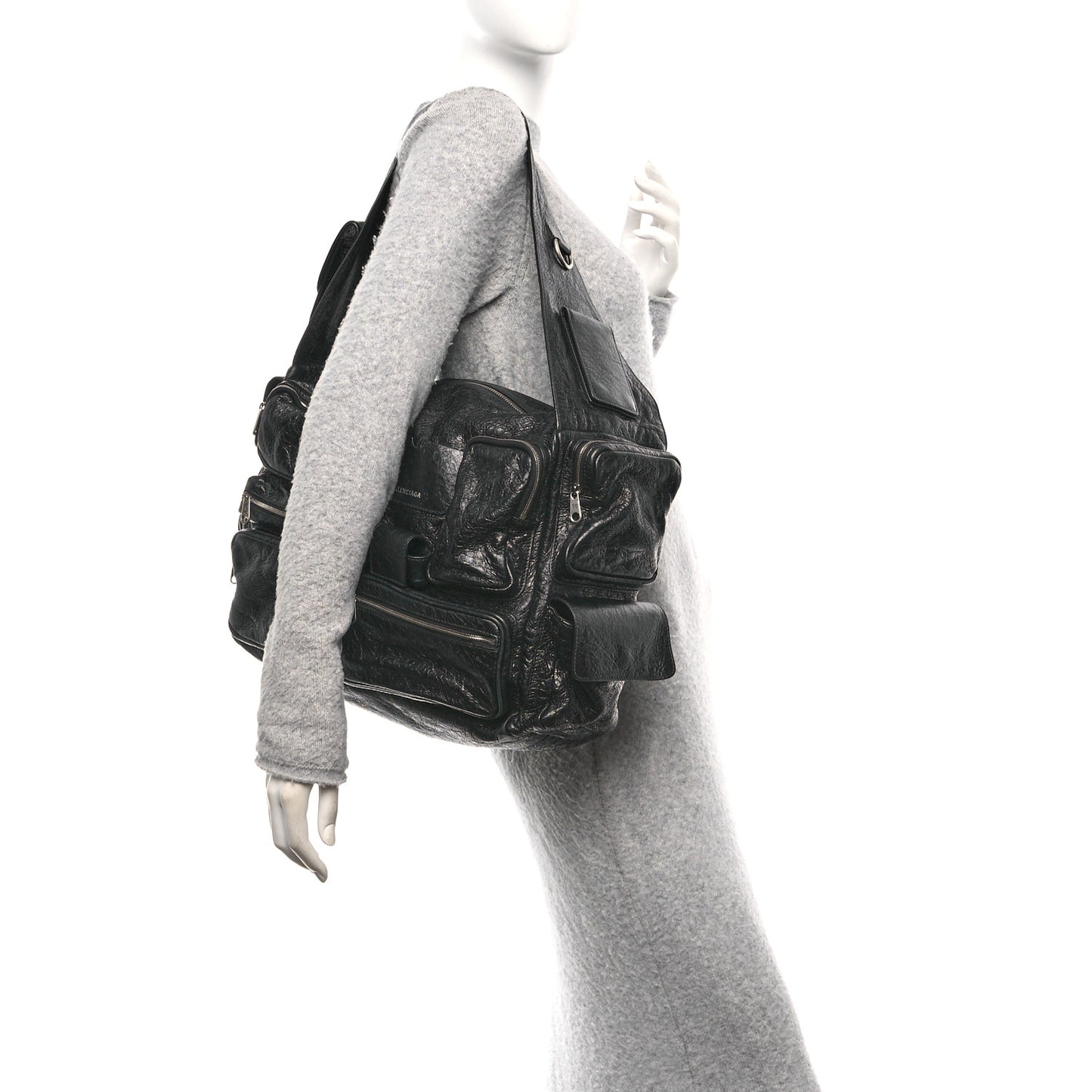 Agneau Arena Superbusy Large Sling Zip Shoulder Bag Black