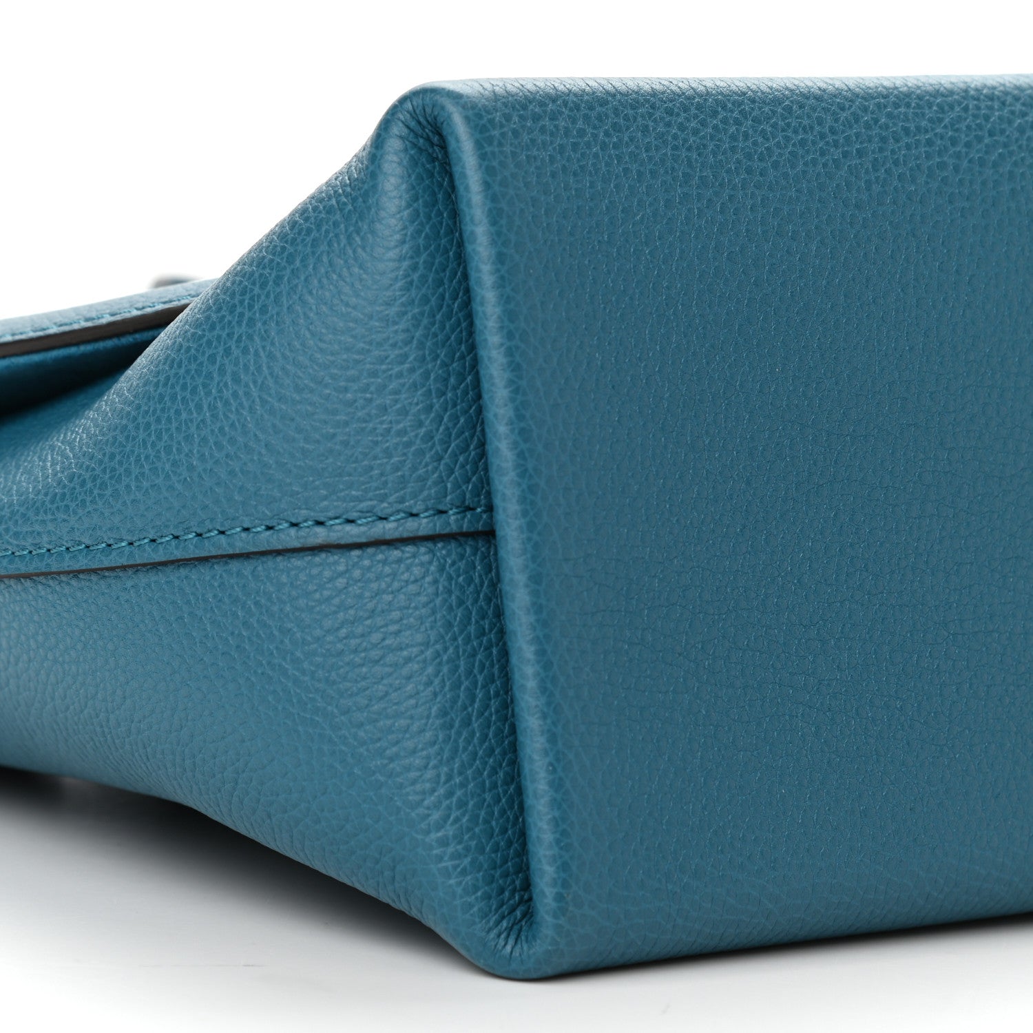 Louis Vuitton Soft Calfskin Volta Colvert 5 of 9