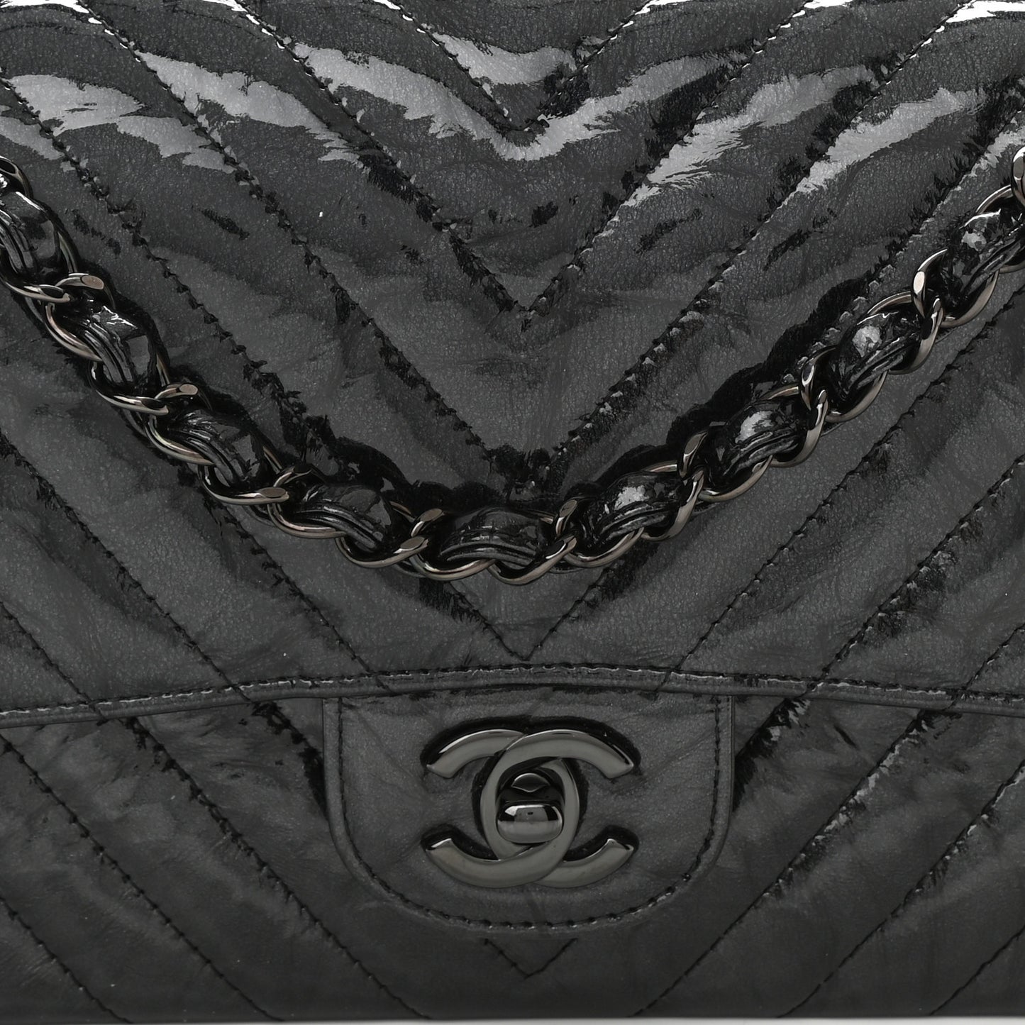 Metallic Patent Crumpled Calfskin Chevron Quilted Medium Double Flap So Black
