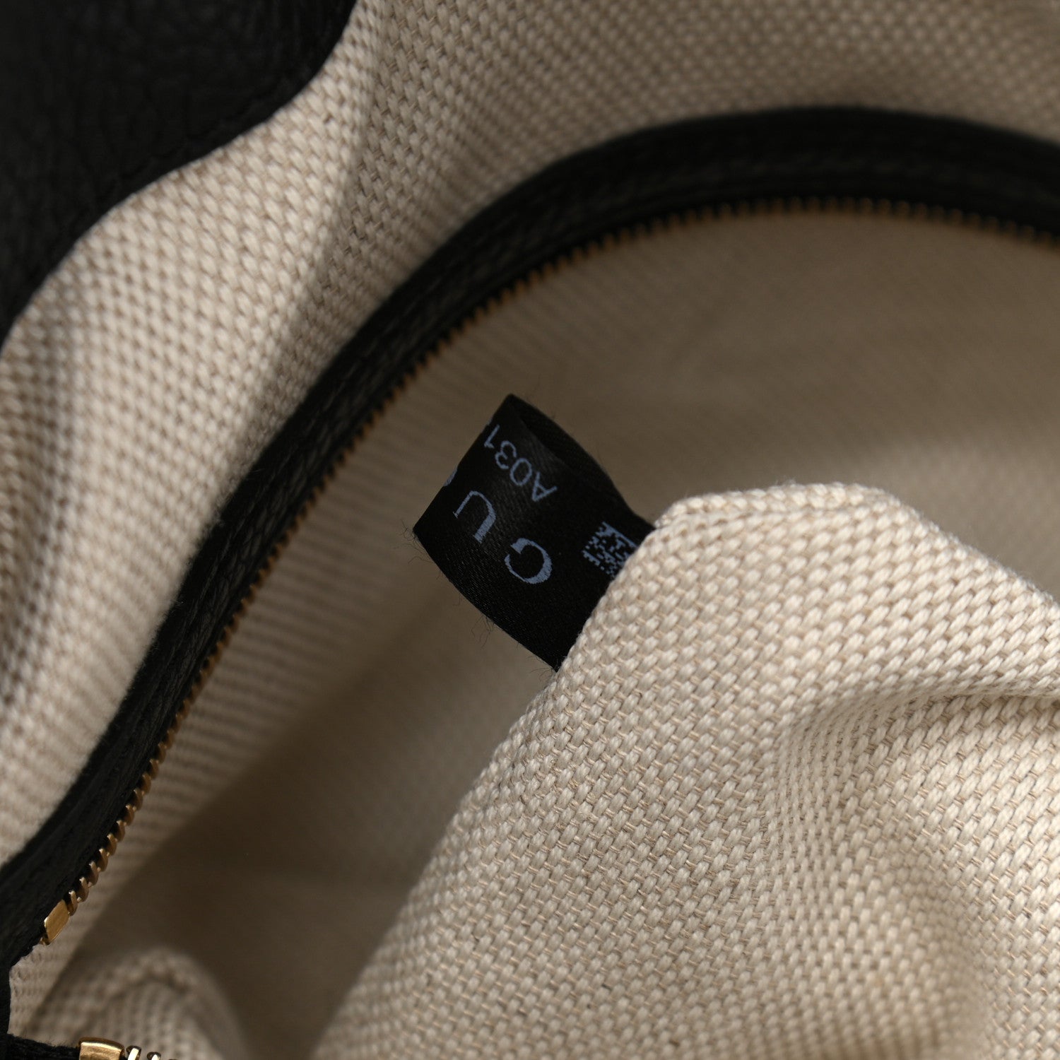 Gucci Pebbled Calfskin Large Soho Hobo Black 8 of 11