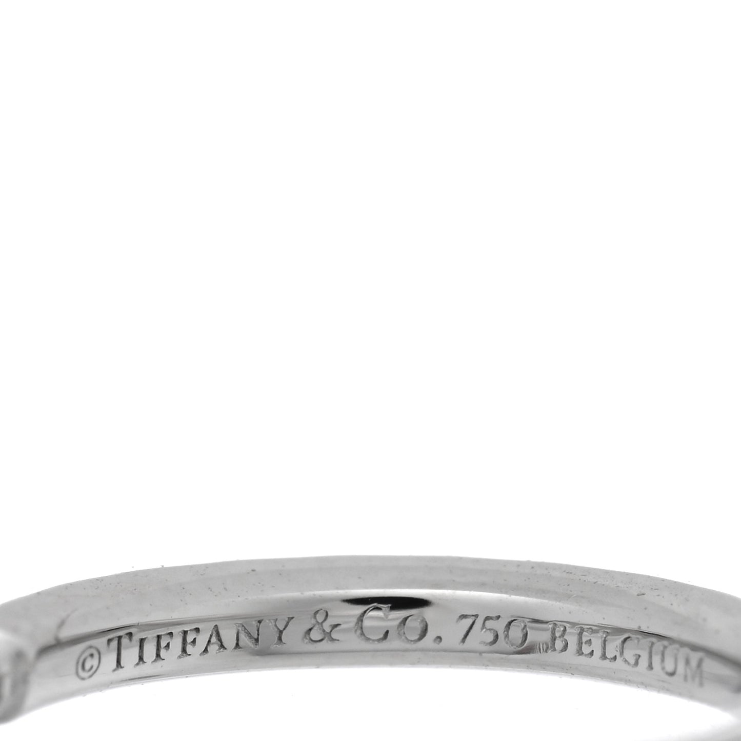 18K White Gold Diamond Small Metro Hoop Earrings
