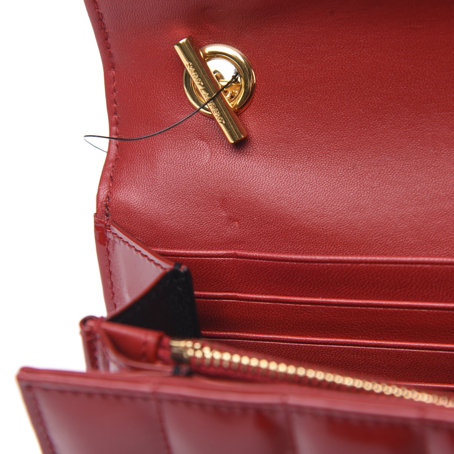 Patent Calfskin Matelasse Vicky Chain Wallet Rouge Eros