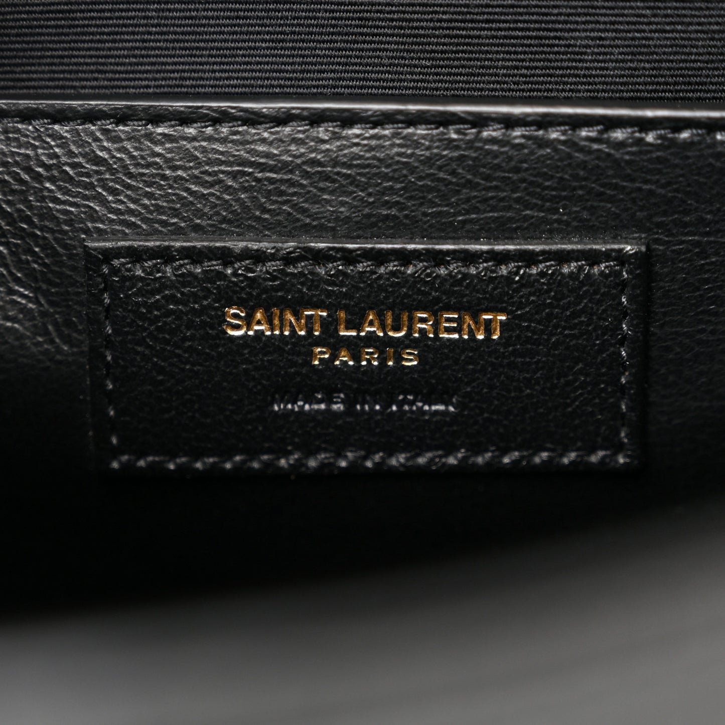Shiny Calfskin Crocodile Embossed Manhattan Baguette Black