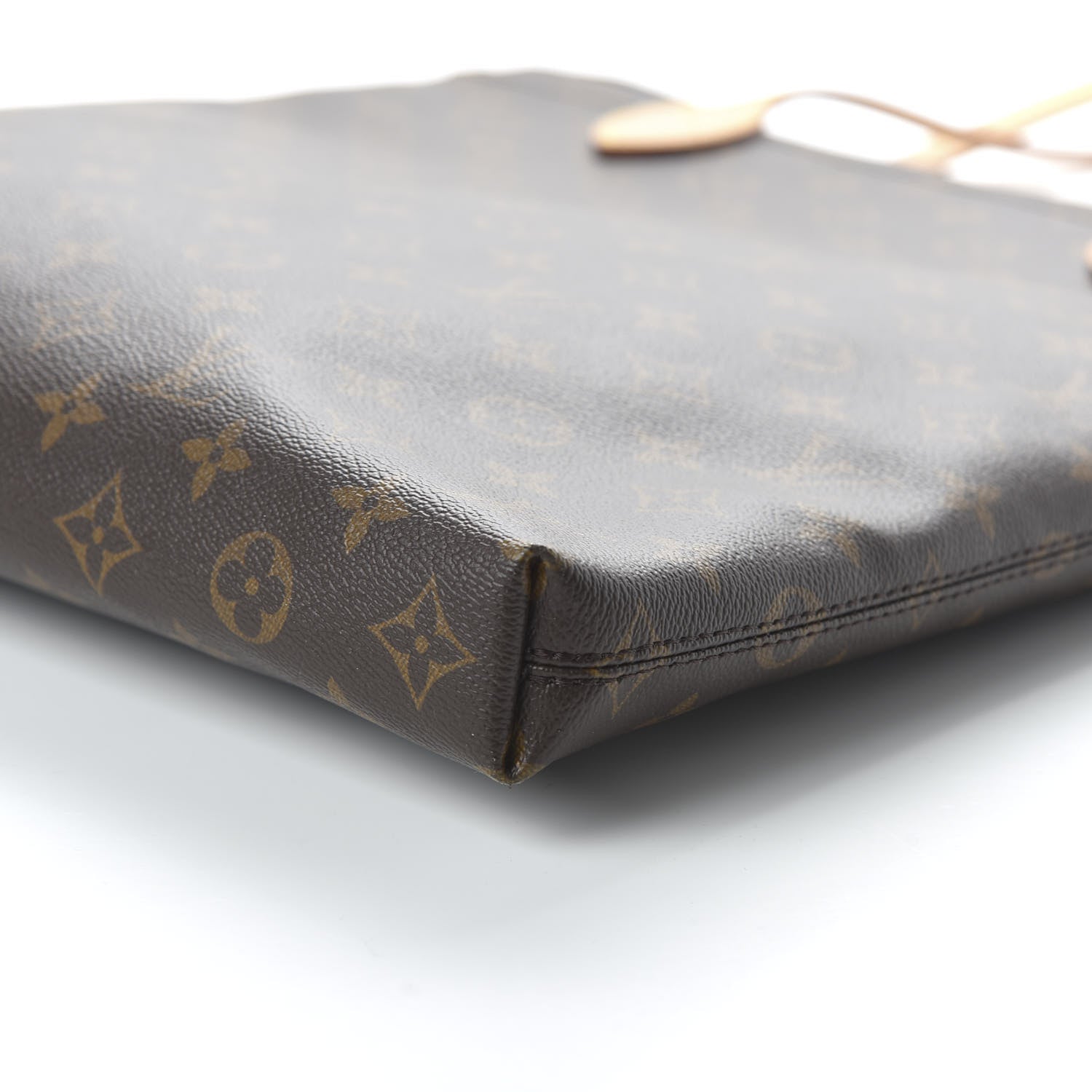 Louis Vuitton Monogram Carry It 7 of 9