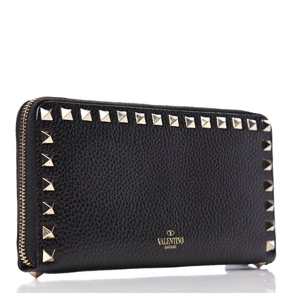 Valentino Garavani Pebbled Calfskin Rockstud Zip Around Wallet Black 3 of 10