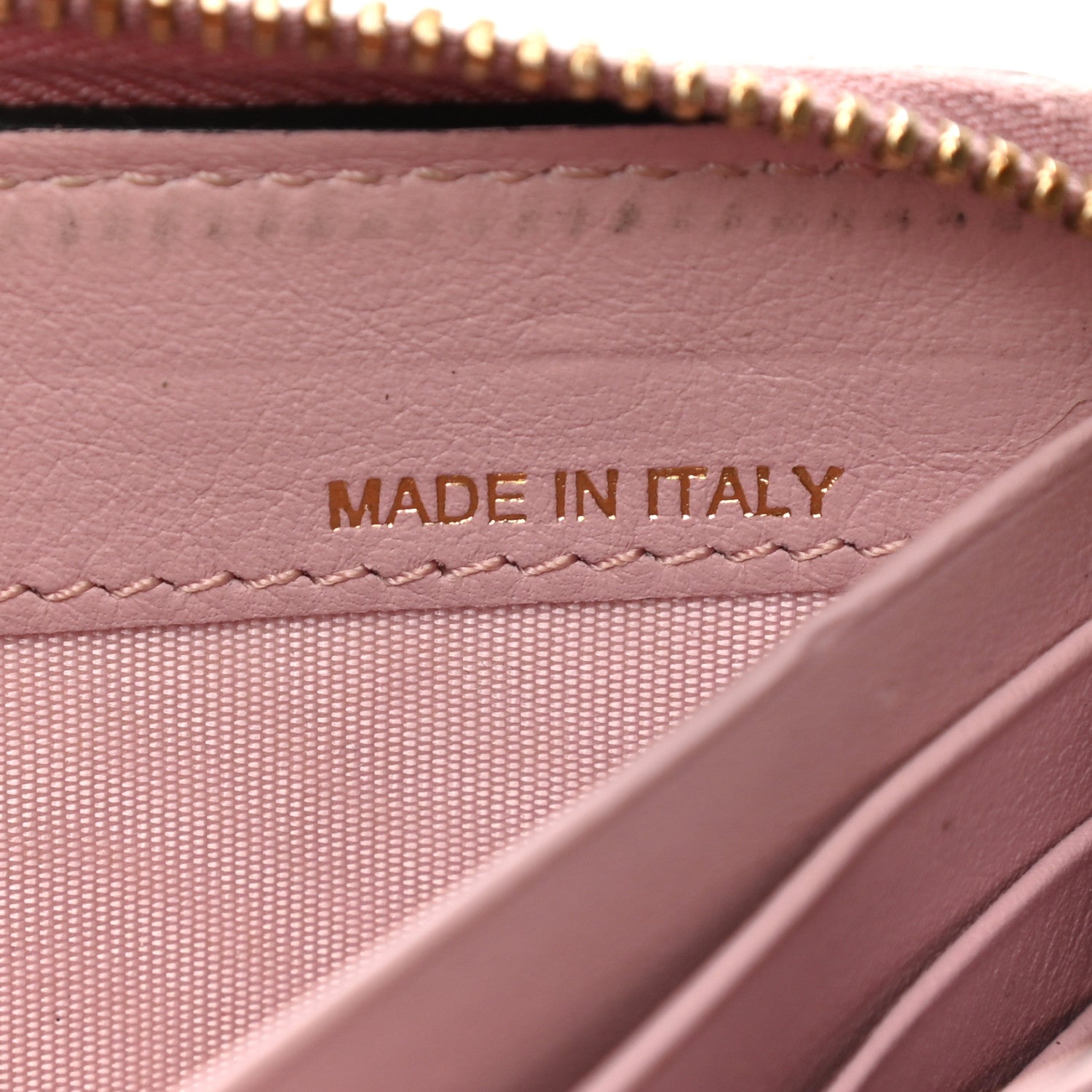 Valentino Garavani Calfskin Rockstud Zip Around Wallet Cipria 7 of 9