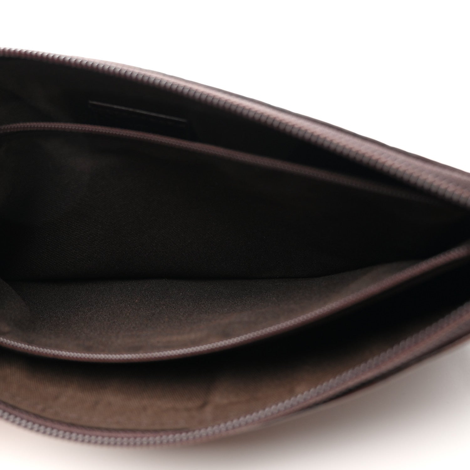 Gucci Guccissima Vitello Tender Pouch Testa di Moro 13 of 20